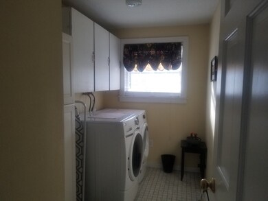 360 Main St, Rutland, MA 01543 - photo 2