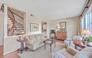 330 Concord Street TH9, living room
