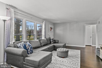 18 Kenwood Dr, Cherry Hill, NJ 08034 - photo 6