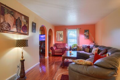 1845 Balsamridge Rd (16)