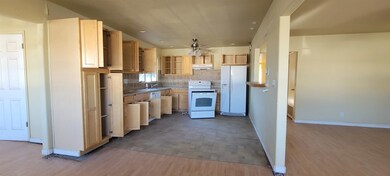 1740 Buena Vista Corte, Alamogordo, NM 88310 - photo 4