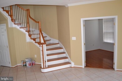 2053 Madrillon Rd, Vienna, VA 22182 - photo 5