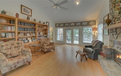 70 Ridgemore Ct, Toccoa, GA 30577 - photo 3