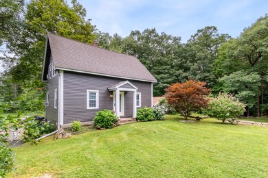 21 Waukewan St, Meredith, NH 03253 - photo 4