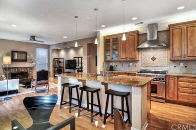 The gorgeous eat-in kitchen features professional 