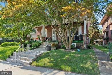 196 E Main St, Pottstown, PA 19465 - photo 2