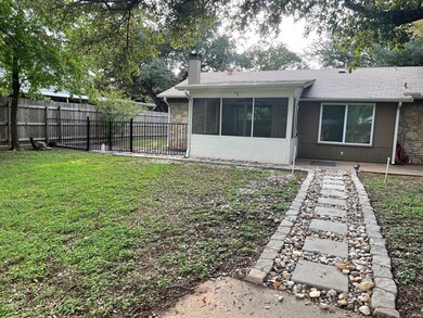 3921 Laramie Dr, Granbury, TX 76049 - photo 6