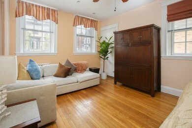 856 Massachusetts Ave unit 1, Cambridge, MA 02139 - photo 3