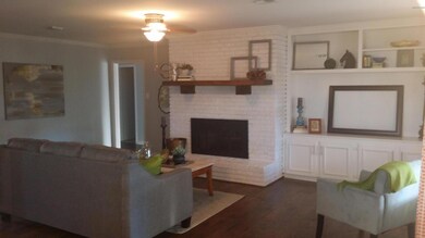 100 bob white dining area 2