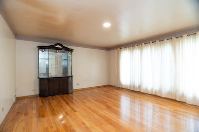 17246 Bernadine St, Lansing, IL 60438 - photo 5