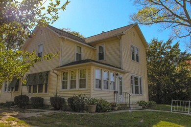 530 E Cherry St, Bluffton, IN 46714 - photo 2