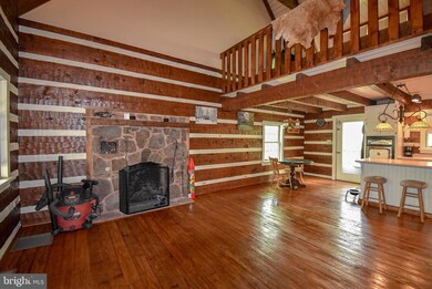 470 Zion Rd, Birdsboro, PA 19508 - photo 4