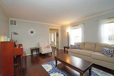 7030 Berry Blossom Ct, Liberty Township, OH 45011 - photo 4