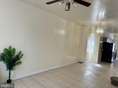 1090 Thurman St, Camden, NJ 08104 - photo 5