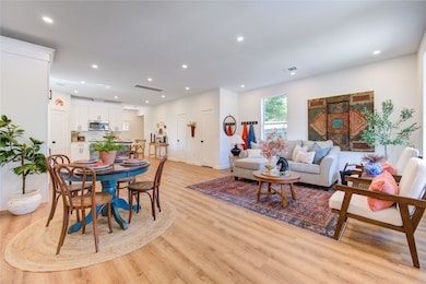 11 E Obryant St, Bellville, TX 77418 - photo 6