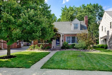 Front ext w/sidewalk