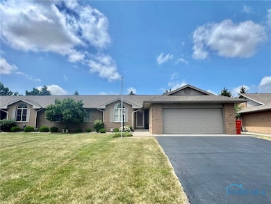 2110 Stonecliff Dr, Findlay, OH 45840 - photo 2
