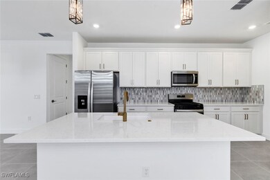 20604 Pebble Glen Dr, Estero, FL 33928 - photo 6