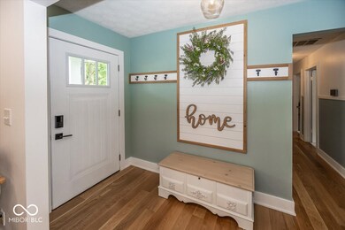 718 Meadow Ln, Plainfield, IN 46168 - photo 4