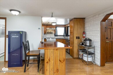 06-Kitchen 20230407-DW-5056