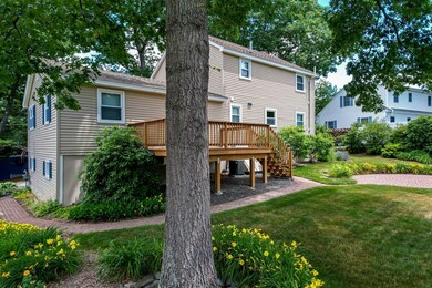 24 Nightingale Rd, Nashua, NH 03062 - photo 2