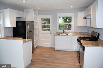 98 Meem Ave, Gaithersburg, MD 20877 - photo 4