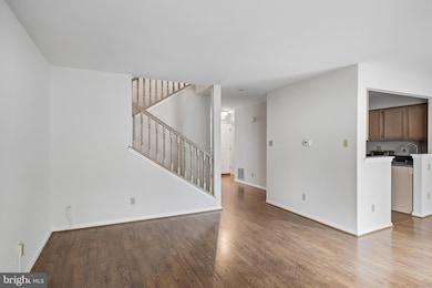 8 Woodrush Ct, Delran, NJ 08075 - photo 5