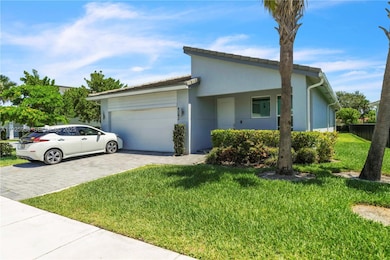 4242 Rosa Dr, Lighthouse Point, FL 33064 - photo 2