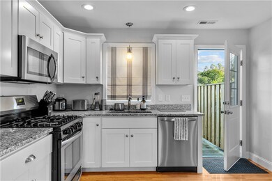 37 Mariner Way, Middletown, RI 02840 - photo 7