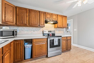 3114 Noe Bixby Rd, Columbus, OH 43232 - photo 7