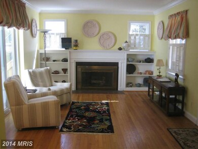 8611 Lancaster Dr, Bethesda, MD 20814 - photo 2