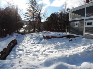 28 Lincoln Ave, Barton, VT 05822 - photo 3