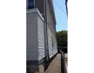 483 Beach St, Revere, MA 02151 - photo 3