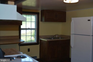 530 Racey Ln, Strasburg, VA 22657 - photo 6