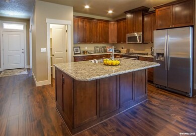 1493 Lydia Ave N, Salem, OR 97303 - photo 4