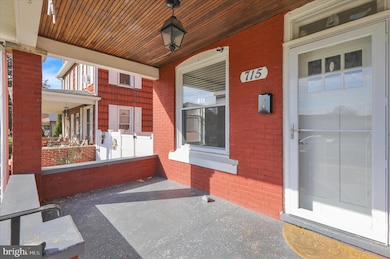 715 Mount Laurel Ave, Temple, PA 19560 - photo 2