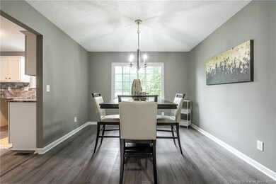 911 Pennwood Dr, New Albany, IN 47150 - photo 7