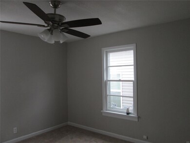 404 N Donk Ave, Maryville, IL 62062 - photo 7