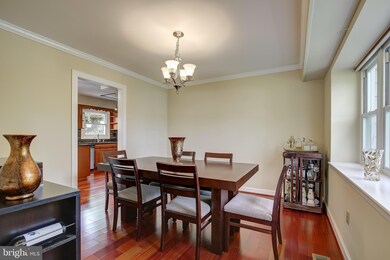 12119 Mackell Ln, Bowie, MD 20715 - photo 5