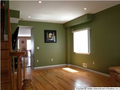 37 Dale Ave, Staten Island, NY 10306 - photo 3