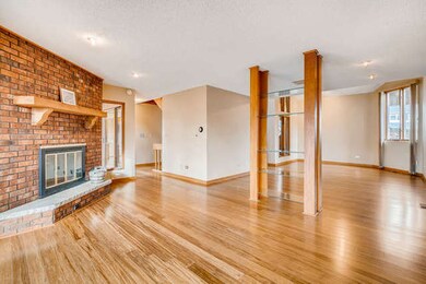 1850 Princeton Cir, Naperville, IL 60565 - photo 7