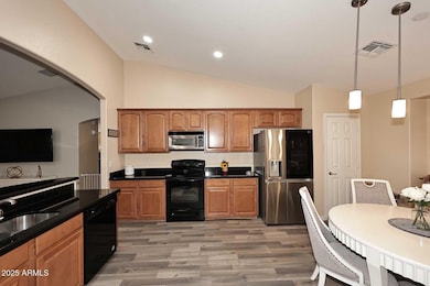 12163 N 150th Ln, Surprise, AZ 85379 - photo 5