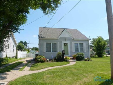 5708 Edgewater Dr, Toledo, OH 43611 - photo 2