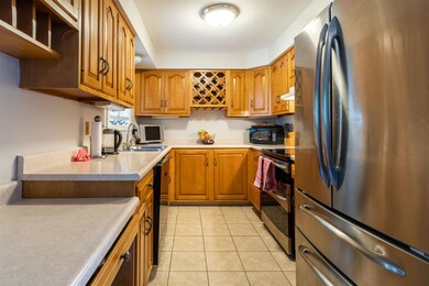 7 Shady Ln, MerriMacK, NH 03054 - photo 2