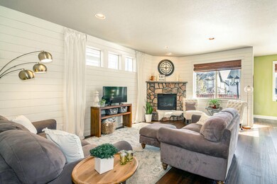 20469 Jacklight Ln, Bend, OR 97702 - photo 6