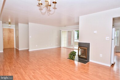 113 Cascade Ct unit 5, Princeton, NJ 08540 - photo 2