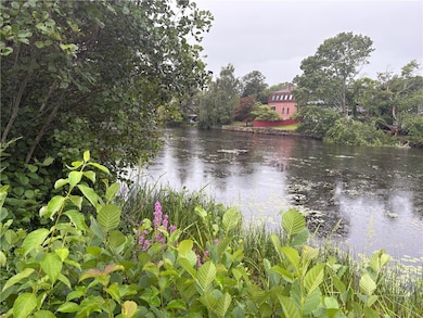 27 Matteson St, Coventry, RI 02816 - photo 3