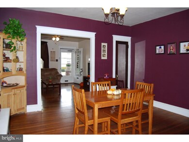 2326 Hoffer Ave, Reading, PA 19605 - photo 5