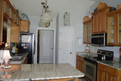 2385 Jewell Lee Ln, Pensacola, FL 32526 - photo 5