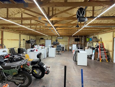 103 N Hickory St, Sallisaw, OK 74955 - photo 5